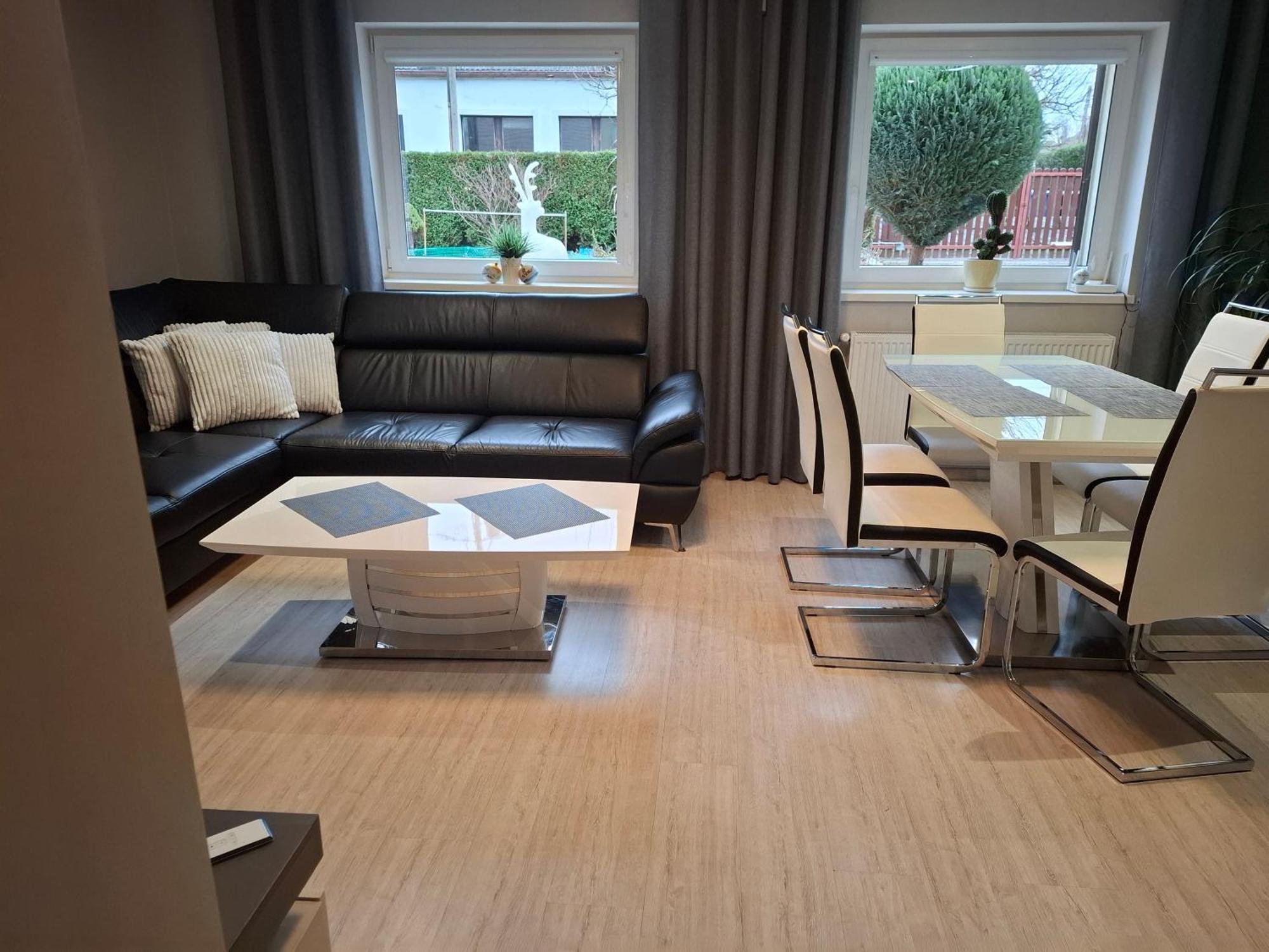 Apartament Wlodek Jelenia Gora Exterior photo