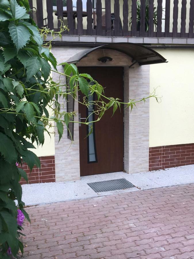 Apartament Wlodek Jelenia Gora Exterior photo